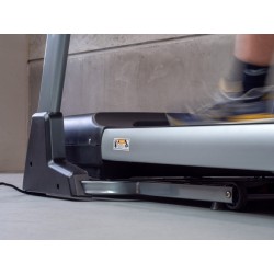 Běžecký pás Acra 6500 s elektricky nastavitelným náklonem