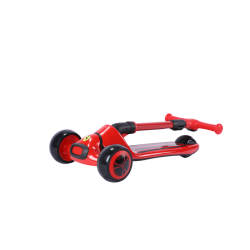 FERRARI 2v1 TWIST SCOOTER FXK29 tříkolka se sedátkem